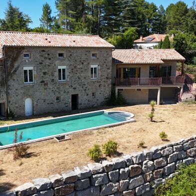 Maison 7 pièces 580000 €