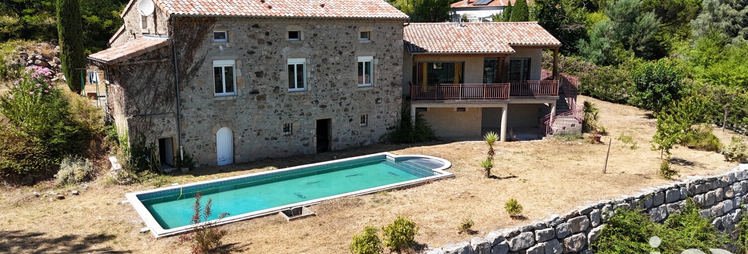 Maison 7 Pièces 241 m² à vendre à Aubenas (07200)