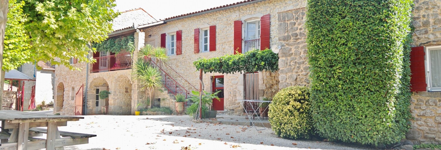 Maison 12 Pièces 340 m² à vendre à Barjac (30430)