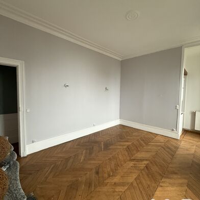 Appartement 4 pièces 135000 €