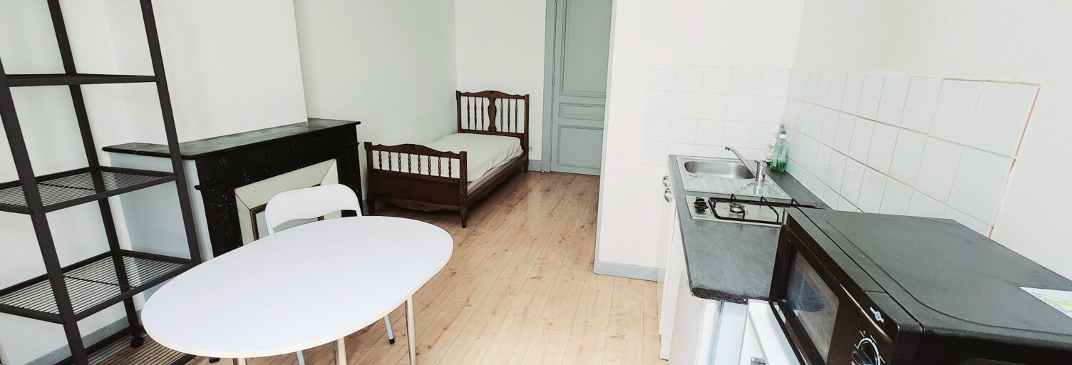 Immeuble  230 m² à vendre à Saint-Étienne (42100)
