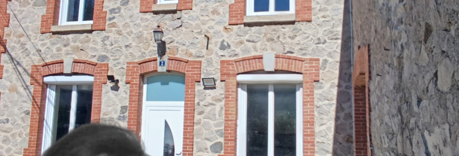 Maison 8 Pièces 167 m² à vendre à Dunières (43220)