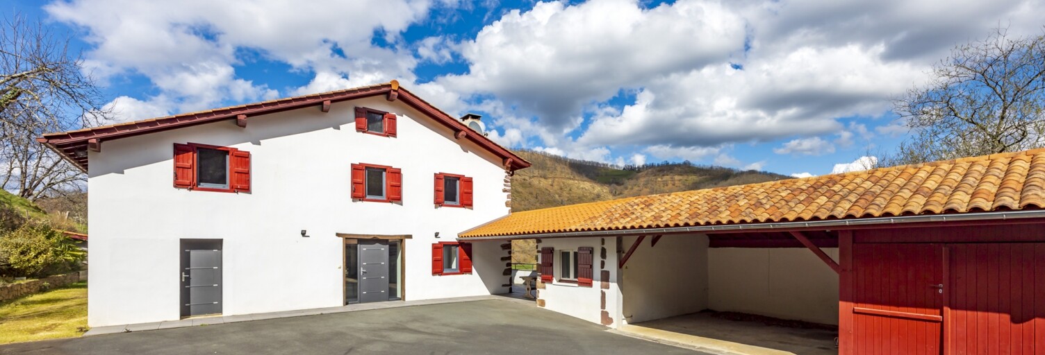 Maison 5 Pièces 240 m² à vendre à Ossès (64780)