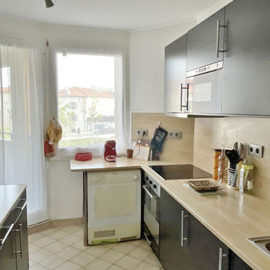 Appartement 3 pièces 198000 €