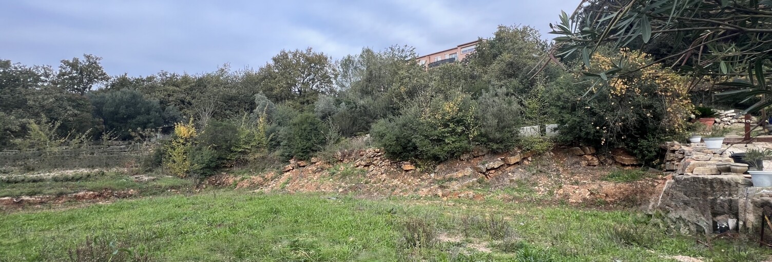 Terrain  1400 m² à vendre à Solliès-Toucas (83210)