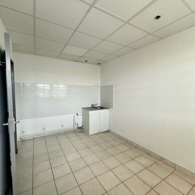 Bureau 1 pièces 539 €