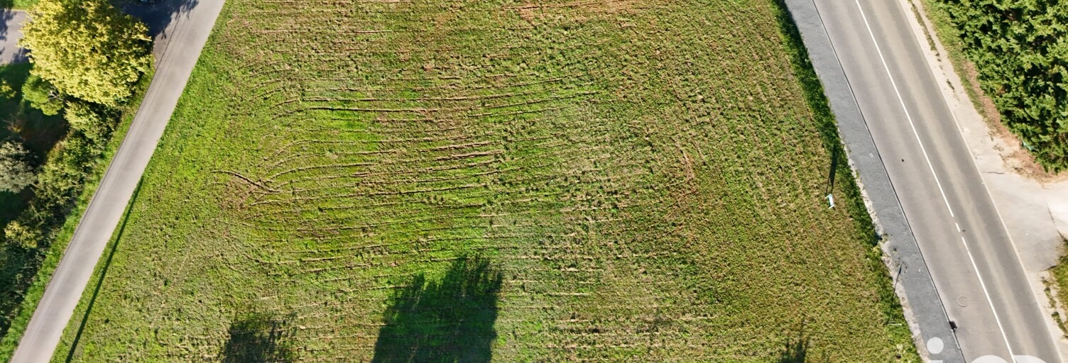 Terrain  1740 m² à vendre à Châteauneuf-sur-Charente (16120)