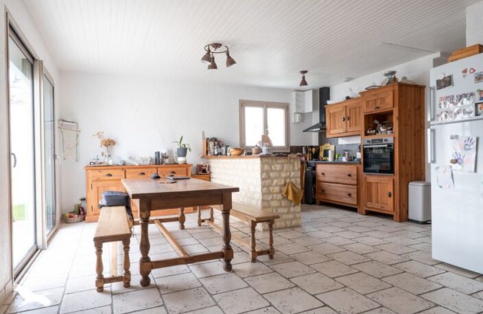 Villa de 5 pièces principales — photo 2