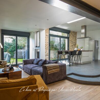 Appartement 6 pièces 790000 €