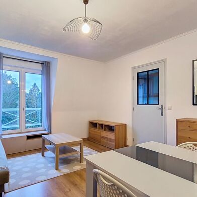 Appartement 2 pièces 900 €