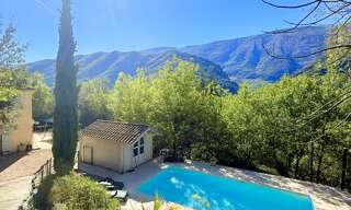 Maison 4 Pièces 104 m² à vendre à Roquestéron (06910)