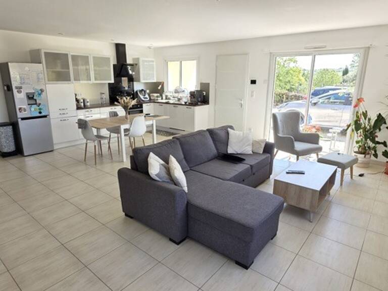 Contemporaine de 5 pièces principales — photo 1