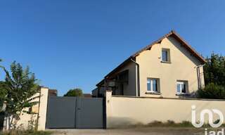 Maison 4 Pièces 70 m² à vendre à La Chapelle-Saint-Luc (10600)