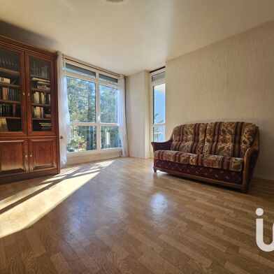 Appartement 4 pièces 129000 €