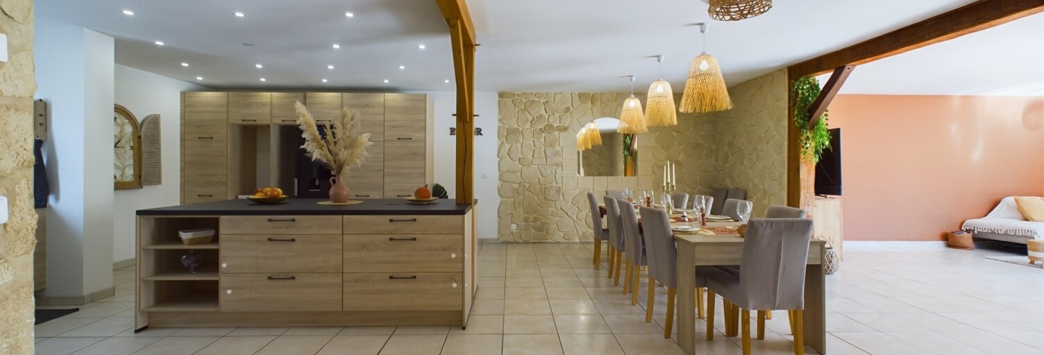 Maison 7 Pièces 190 m² à vendre à Thoury-Férottes (77940)