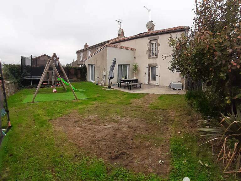 Vente Maison de campagne 6 pièces — photo 1