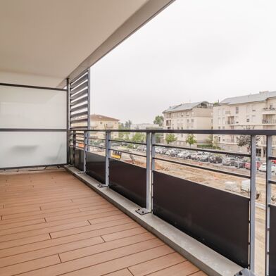 Appartement 3 pièces 230000 €