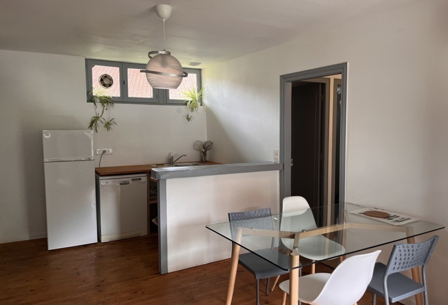 Maison de ville de 3 pièces principales — photo 1
