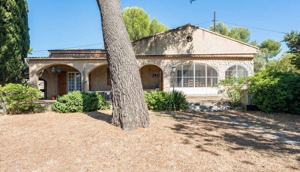 Villa / Maison 4 pièces  à vendre Aubagne 13400