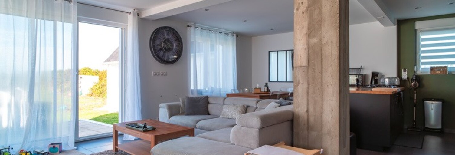 Maison 5 Pièces 120 m² à vendre à Mahalon (29790)