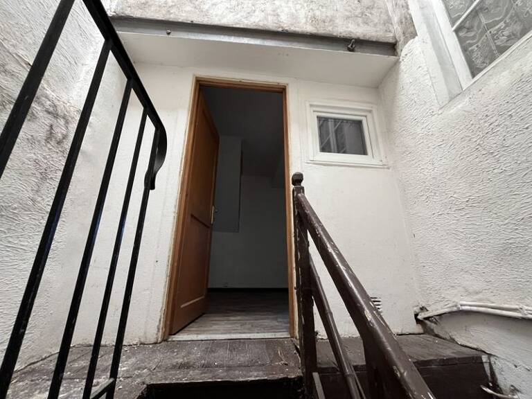 Maison de ville de 9 pièces principales — photo 1