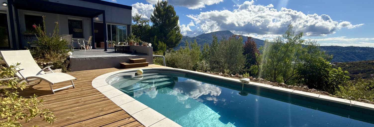 Maison 7 Pièces 287 m² à vendre à Carros (06510)