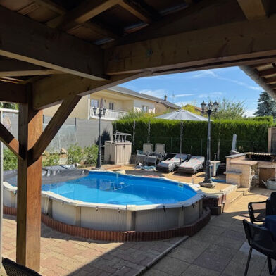 Maison 7 pièces 350000 €