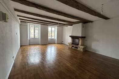 Immeuble  107016 €