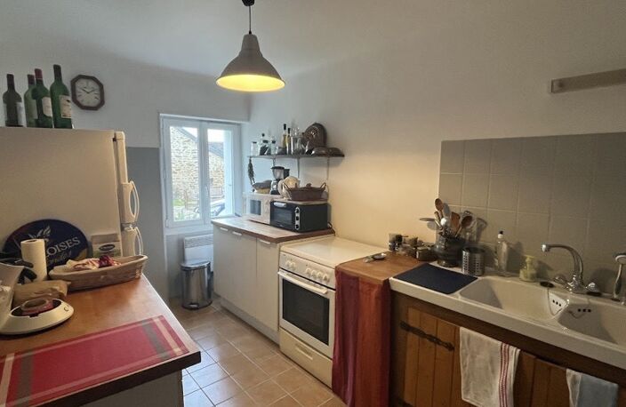 Maison en pierre de 3 pièces principales — photo 4