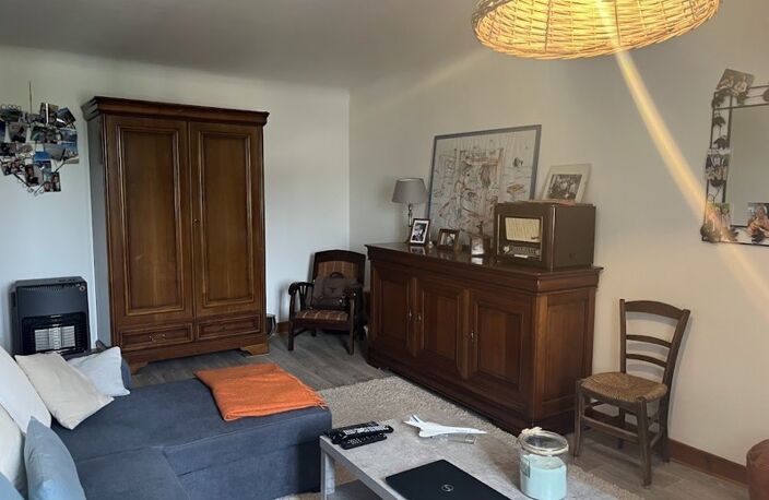Maison en pierre de 3 pièces principales — photo 5