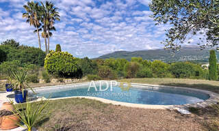 Maison 8 Pièces 218 m² à vendre à Grasse (06130)