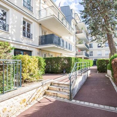 Appartement 3 pièces 339560 €