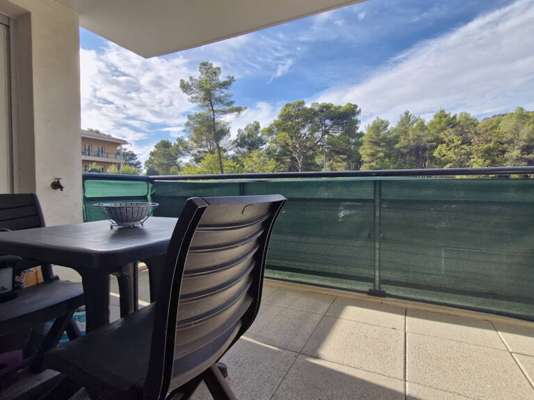 A VENDRE - Appartement T2 au coeur du village — photo 1