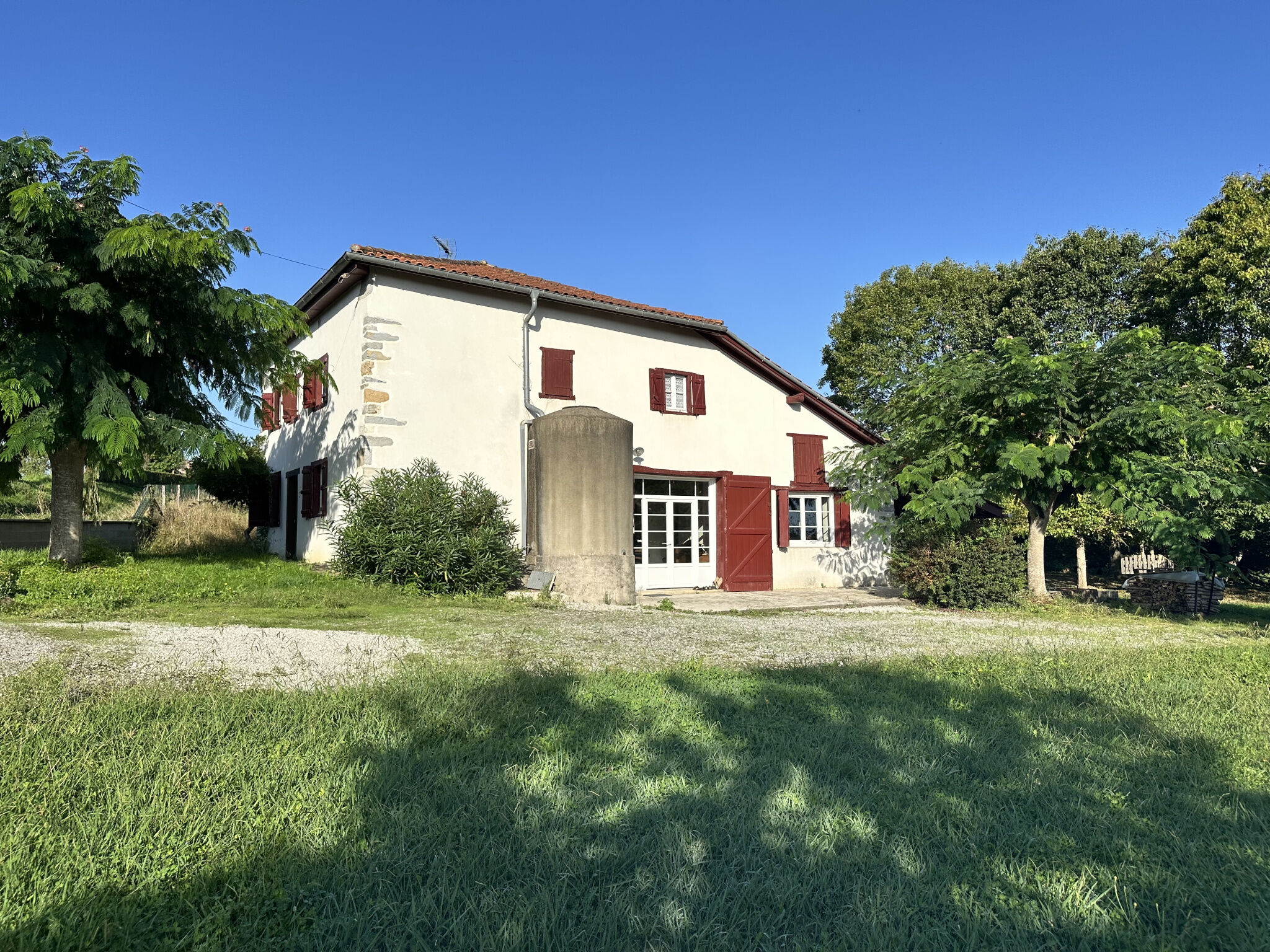 Villa / Maison  T6 à vendre Domezain-Berraute 64120
