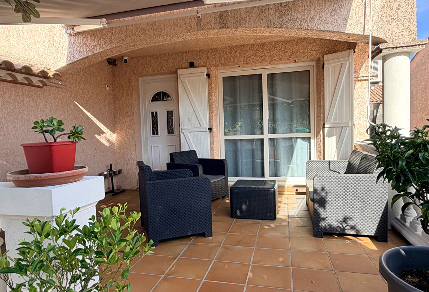 Lunel - Maison T4 — photo 1