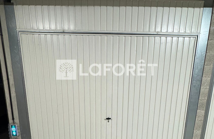 Castelnau le lez . GARAGE de 17 m² — photo 3