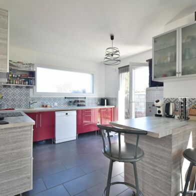 Maison 5 pièces 359000 €