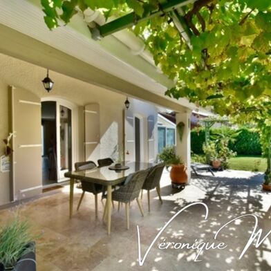 Maison 6 pièces 469000 €