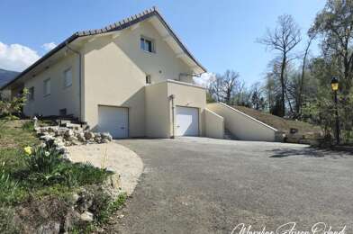 Appartement 4 pièces 460000 €