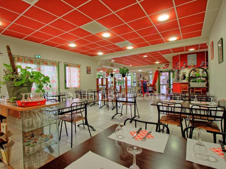 À vendre – Fonds de commerce Restaurant & Bar – Sur l'axe Auxonne / Saint-Jean-de-Losne — photo 1