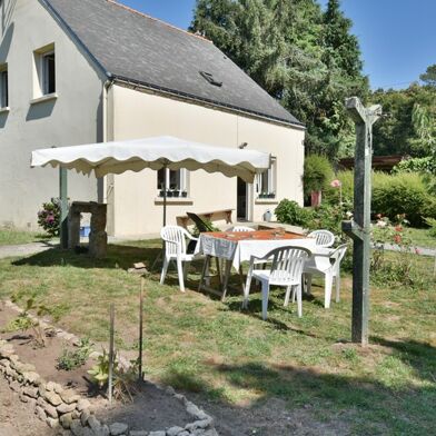 Maison 8 pièces 280800 €