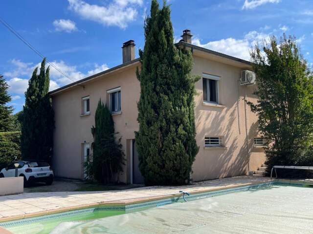 Maison 149 m², 4 chambres, piscine — photo du bien