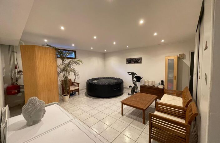 Maison 149 m², 4 chambres, piscine — photo 4