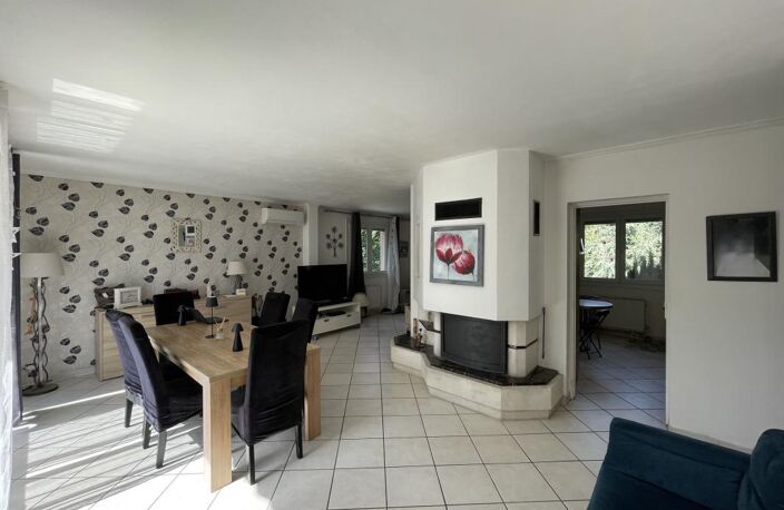 Maison 149 m², 4 chambres, piscine — photo 5