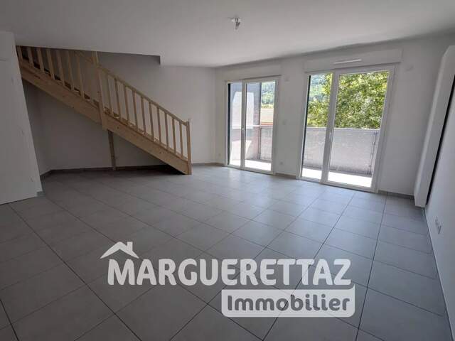 DUPLEX T3 avec balcon — photo du bien