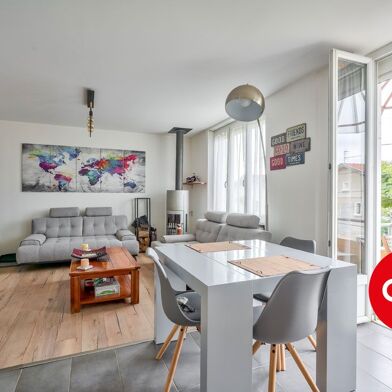 Appartement 4 pièces 355000 €