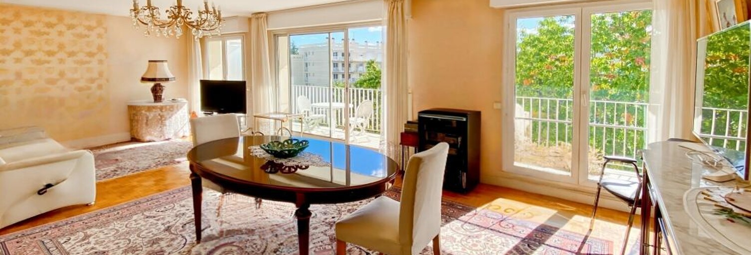 Appartement 5 Pièces 107 m² à vendre à Versailles (78000)