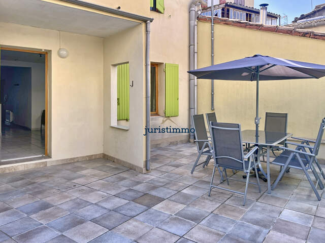 RARE ! APPARTEMENT AVEC TERRASSE DE 31 M2 EN PLEIN COEUR DE — photo du bien