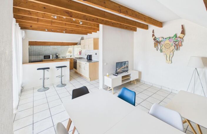 MONTMÉLIAN - Appartement T3 - 82.14 m² au sol ( 50.93 m² Carrez ) — photo 2