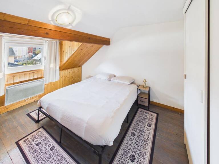 MONTMÉLIAN - Appartement T3 - 82.14 m² au sol ( 50.93 m² Carrez ) — photo 1